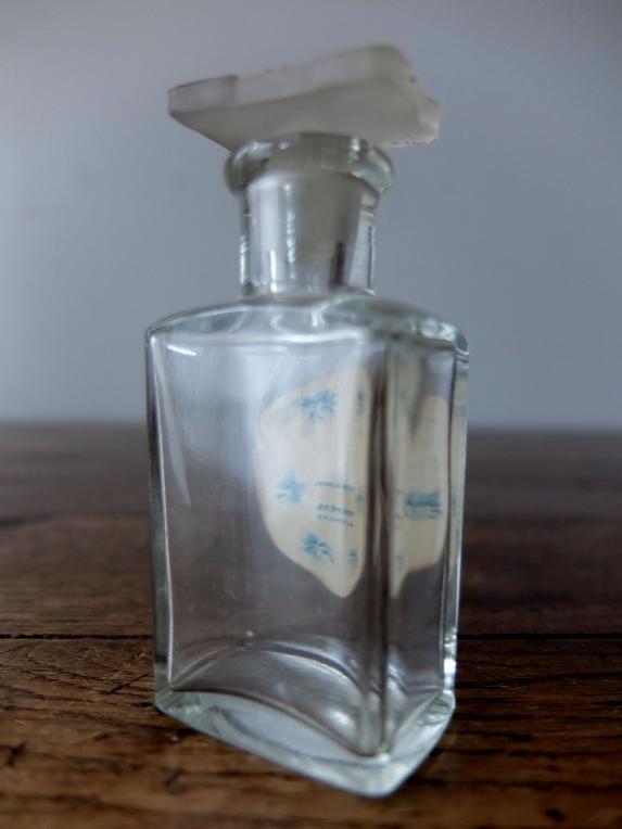 Perfume Bottle (C0117)