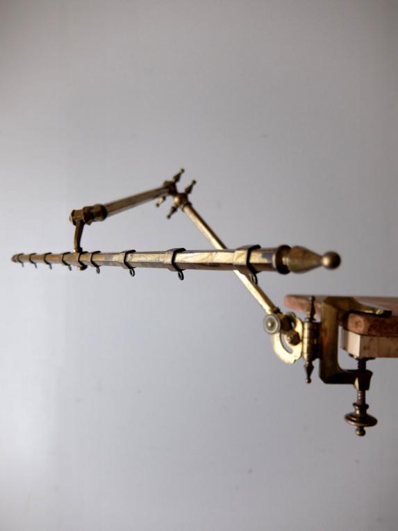 Adjustable Brass Holder (A0118)