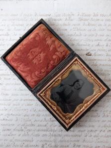 Ambrotype Picture with Case (A0118)