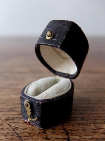 Antique Jewelry Box (A0120-01)
