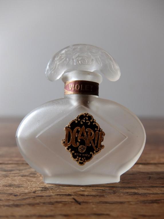 Perfume Bottle (A0217)