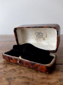 Antique Jewelry Box (C0219-03)