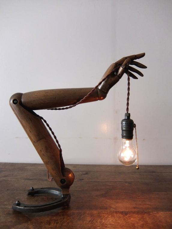 Mannequin's Desk Lamp (B0215)