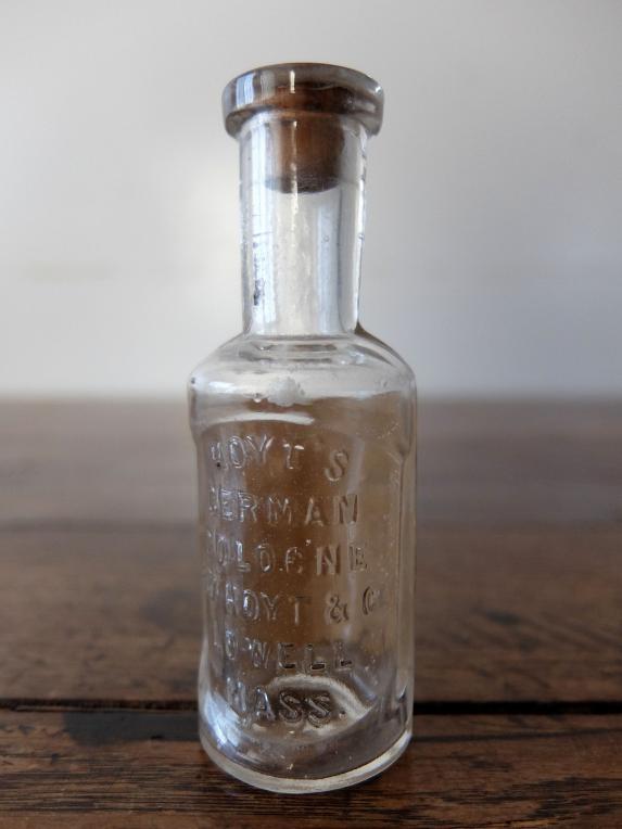 Perfume Bottle (A0321-01)