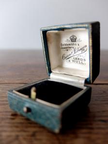 Antique Jewelry Box (B0318-01)