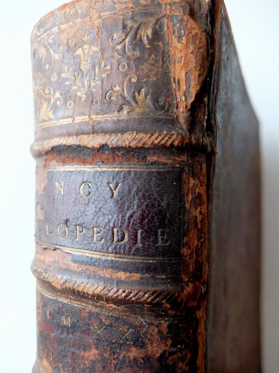 Antique Book Safe Box (A0318)