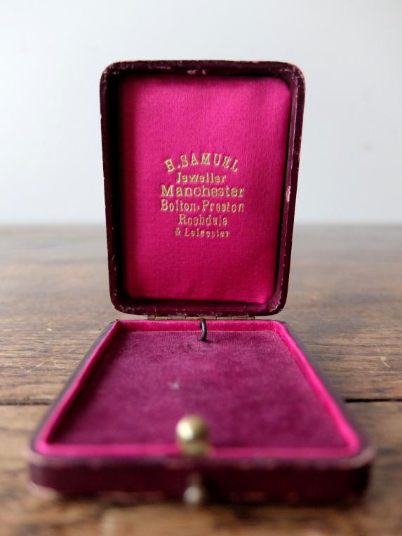 Antique Jewelry Box (G0319-03)