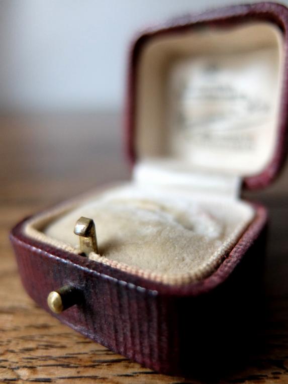 Antique Jewelry Box (C0417-02)
