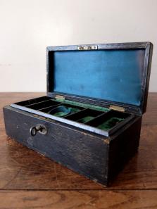Antique Jewelry Case (B0422)