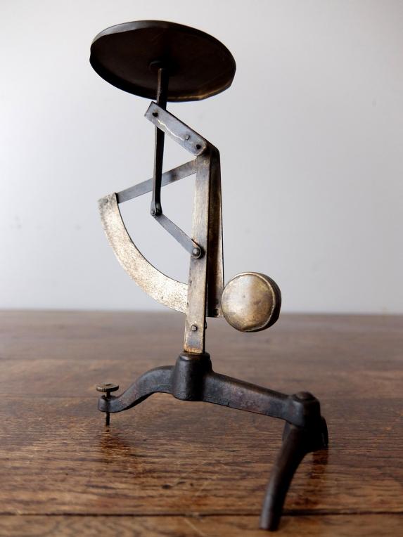 Letter Scale (B0417)