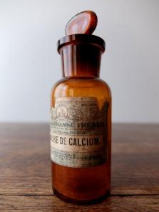 Medicine Bottle (A0518-03)