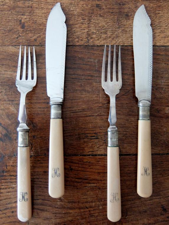 Knife & Fork (A0521)