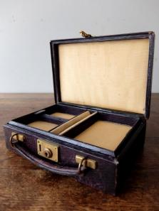 Antique Jewelry Case (A0519)