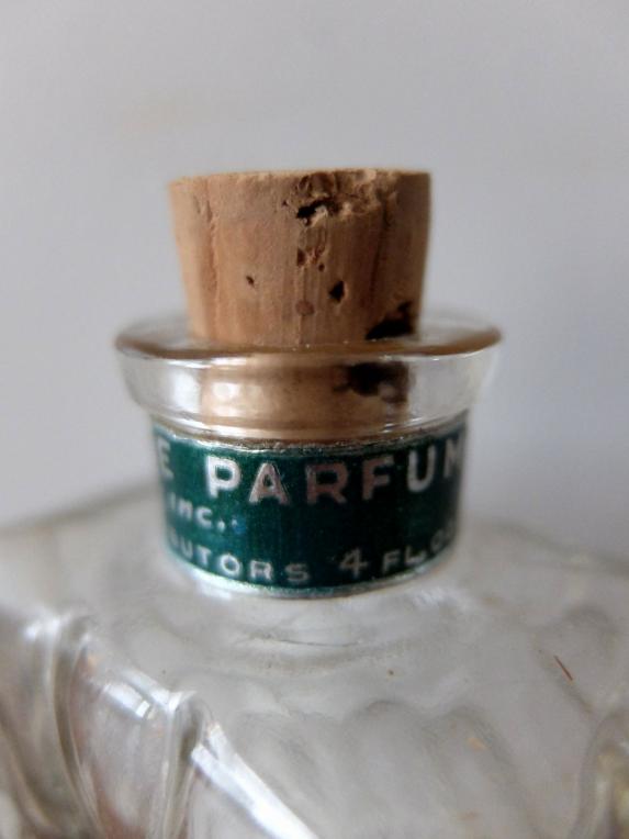 Perfume Bottle (A0521-07)