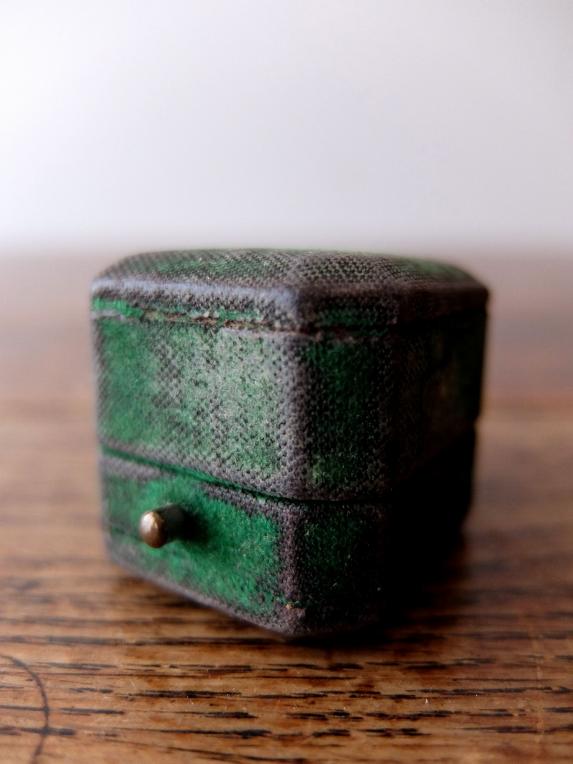 Antique Jewelry Box (H0418-01)