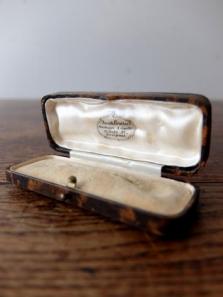 Antique Jewelry Box (D0418-04)