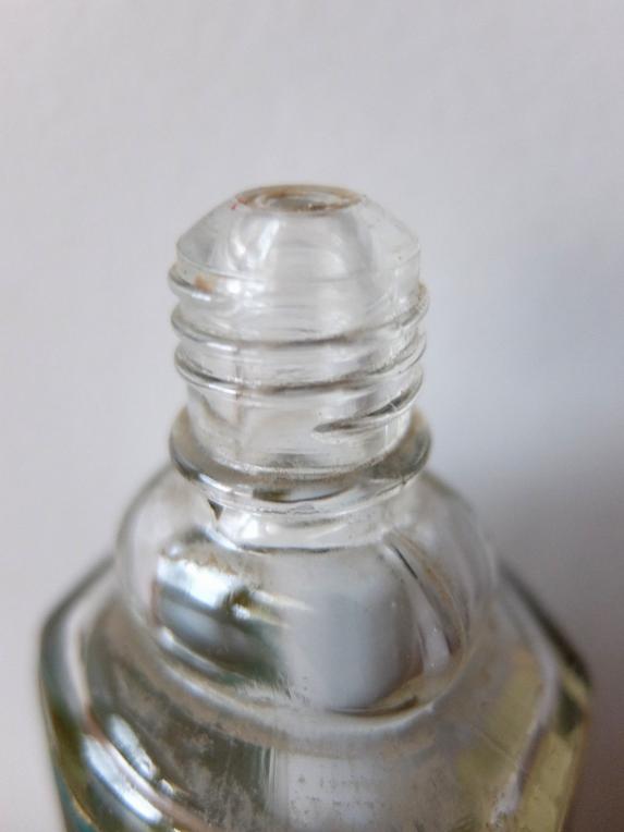 Perfume Bottle (B0620)