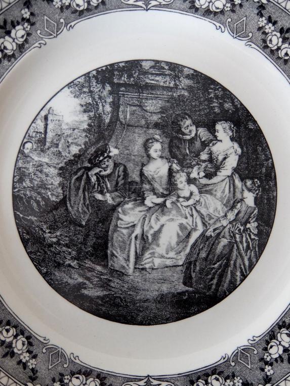 Sarreguemines Grisaille Plate (A0523-02)