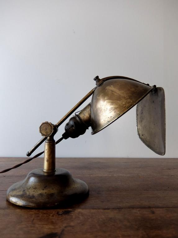 LYHNE Desk Lamp (A0616)