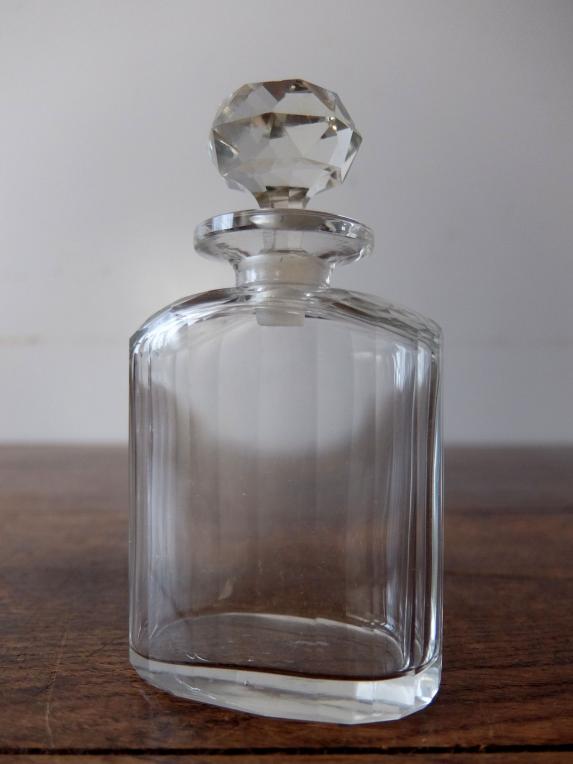 Perfume Bottle (D0620)
