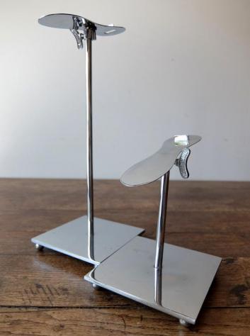 Pair of Shoe Stands (A0516)