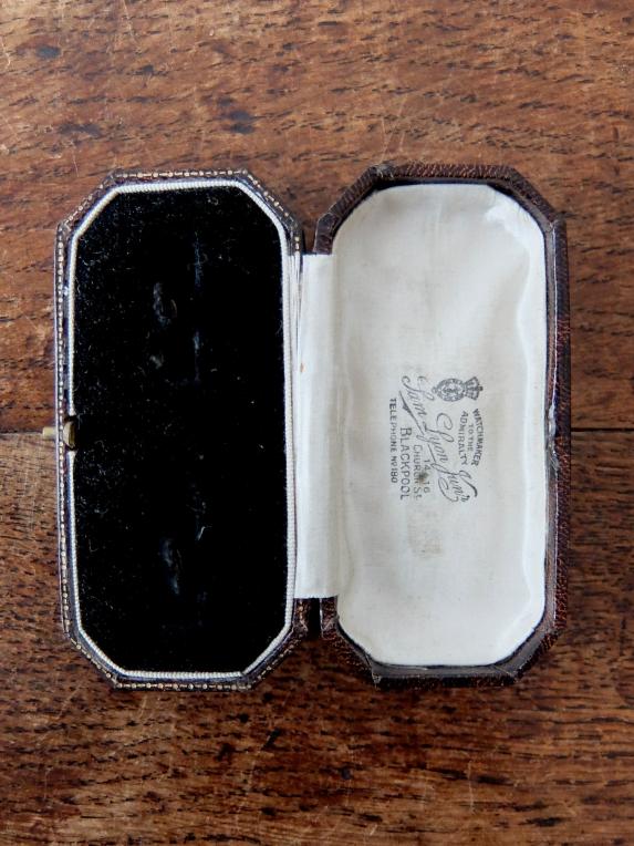 Antique Jewelry Box (A0619-05)