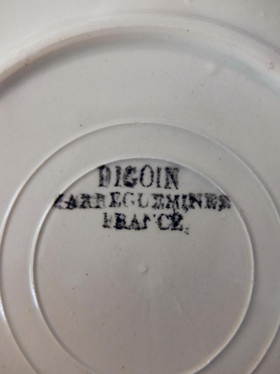 Digoin & Sarreguemines Cup & Saucer (B0916)