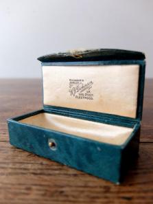 Antique Jewelry Box (G0418-05)