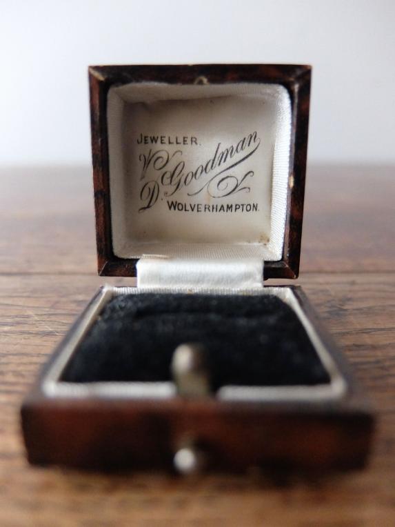 Antique Jewelry Box (C0617-03)