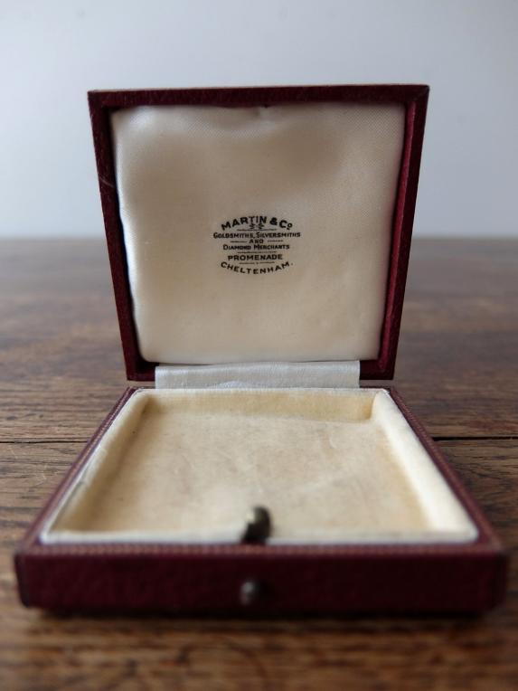 Antique Jewelry Box (G0418-07)