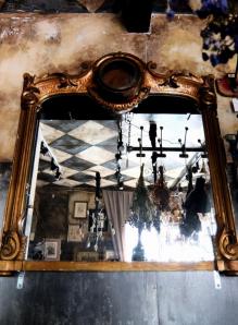 French Mirror (C0414)