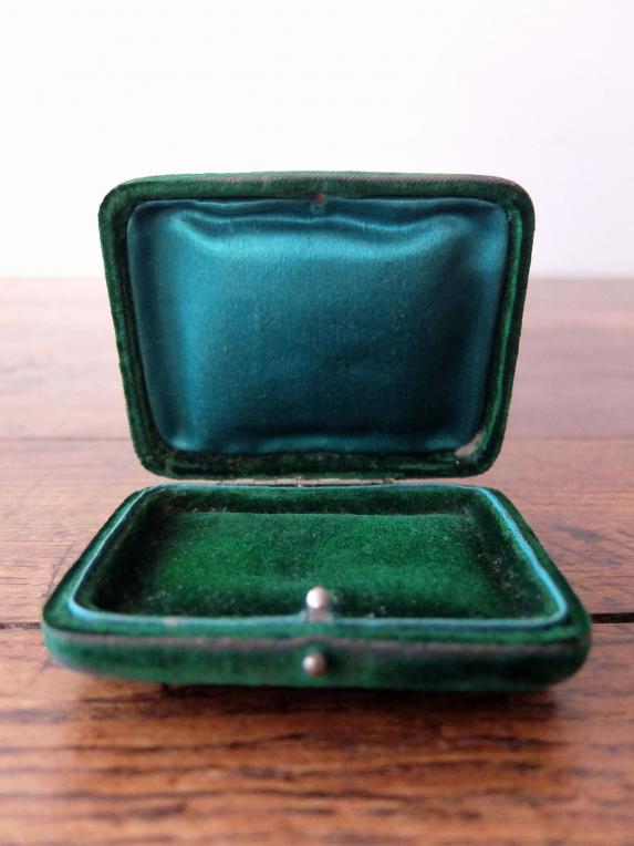 Antique Jewelry Box (B0722-04)