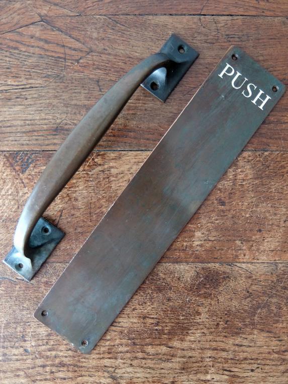 Door Handle & Push Plate (A0818)