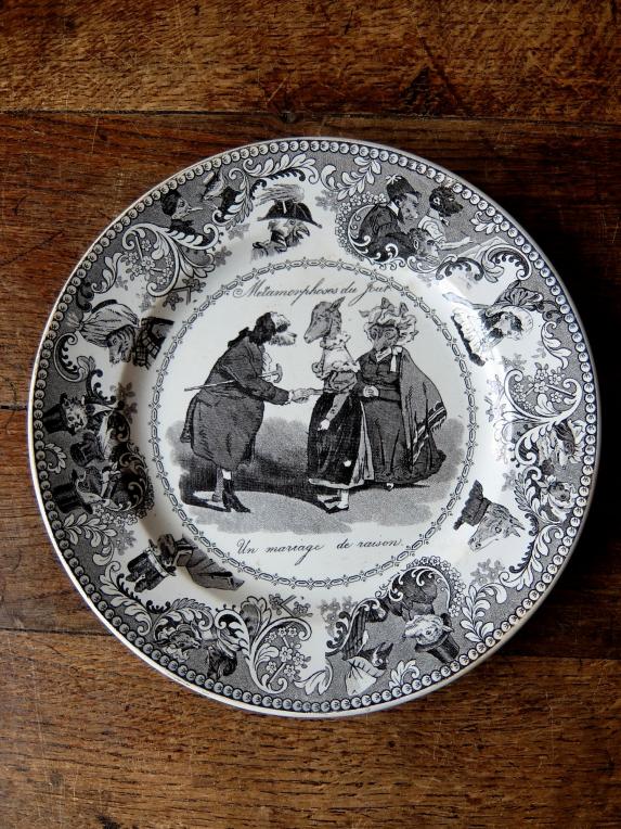 Creil Grisaille Plate (A0516-01)