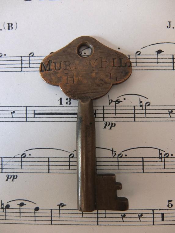 Antique Key (A0815)
