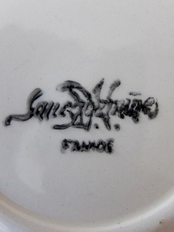 Sarreguemines Cup & Saucer (A0723-02)