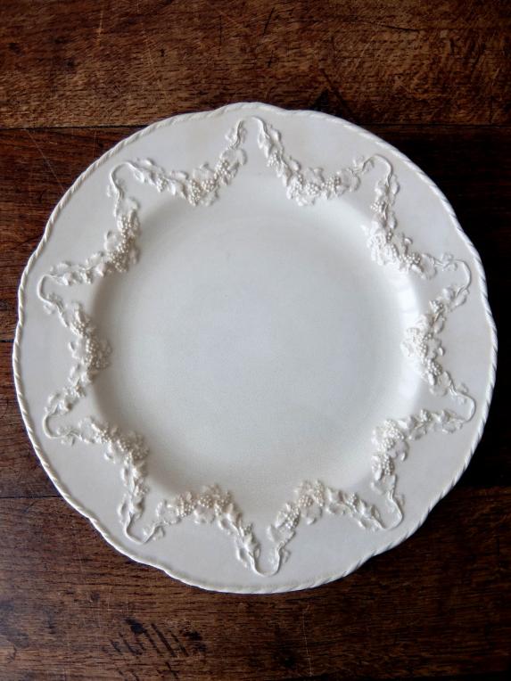 Wedgwood Relief Plate (A0816)