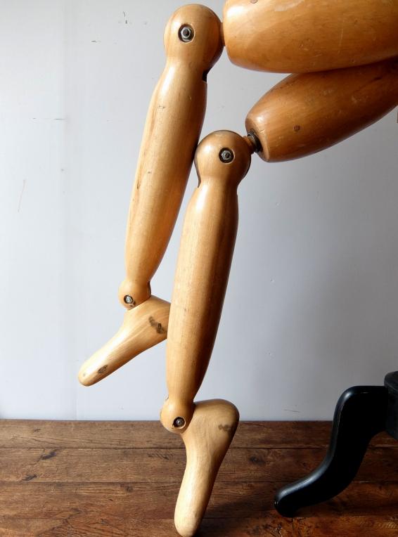 Mannequin's Legs (A0516)