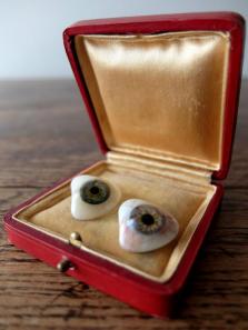 Prosthetic Glass Eyes with Box (B0717-02)