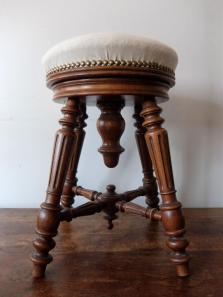 French Stool (A0723)