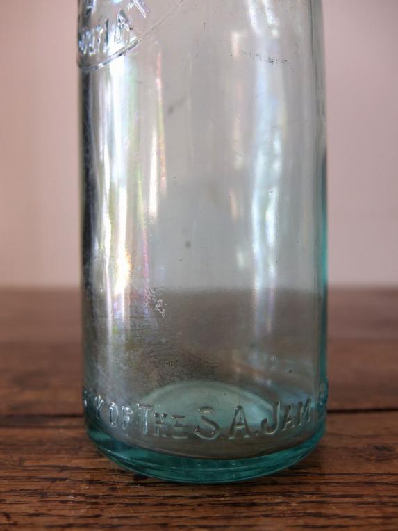 Glass Bottle (B0915-03)