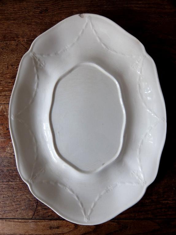 Wedgwood Relief Plate (A0916)