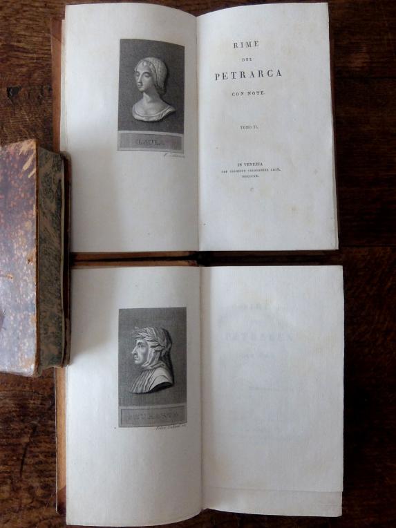 Antique Books (2 pcs) (B1122-03)