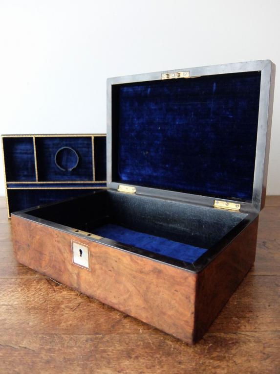 Antique Jewelry Case (E1018)