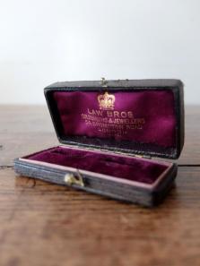 Antique Jewelry Box (B1223-02)