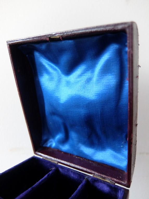 Antique Jewelry Box (C1223)