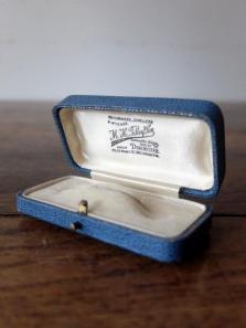 Antique Jewelry Box (B1223-09)