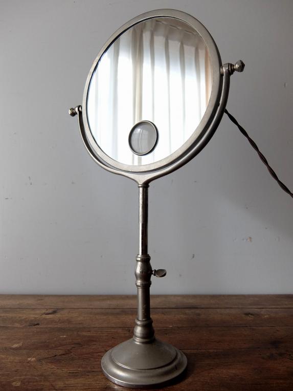 Shaving Mirror with Lamp (B1118)