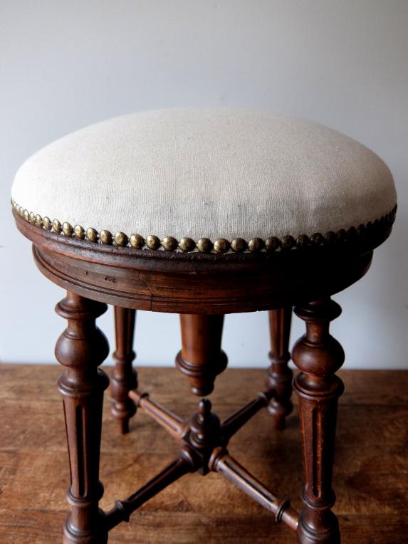 French Stool (A0916)