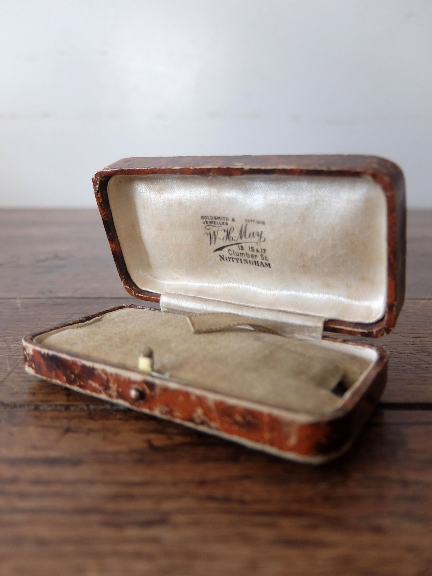 Antique Jewelry Box (A0126-03)